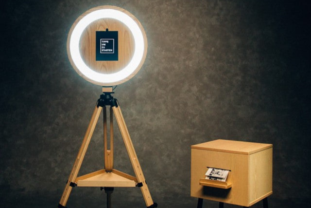 Fotobox & Social Media: So schafft ihr bleibende Erinnerungen bei Gästen - aufZEIT