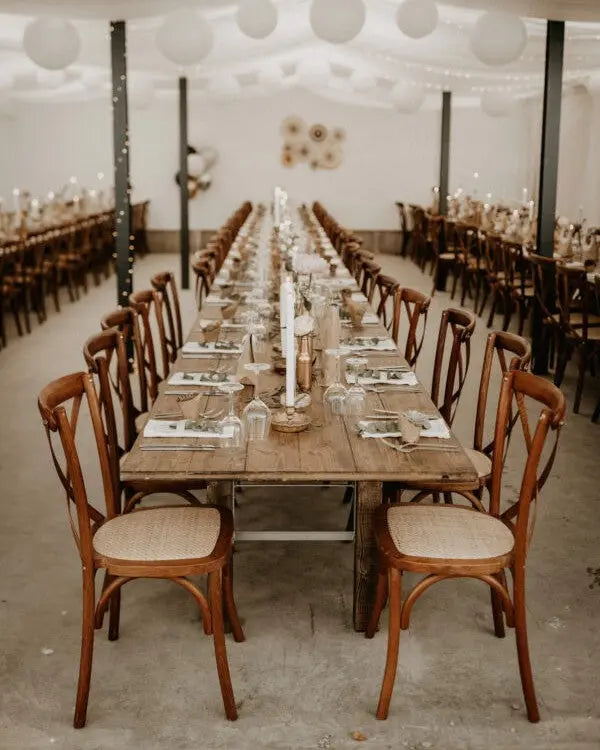 Cross Back Chairs - braun Aufzeit