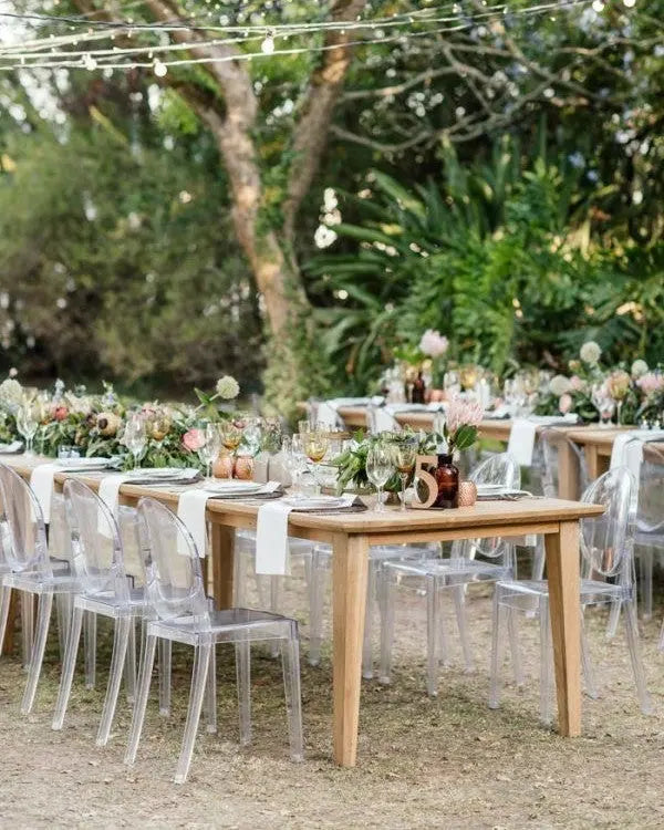 Ghost Chairs Aufzeit