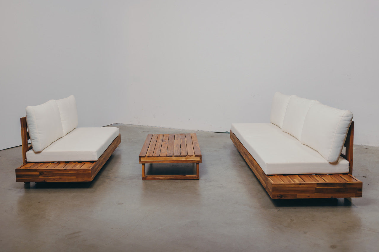 The Good Life Lounge