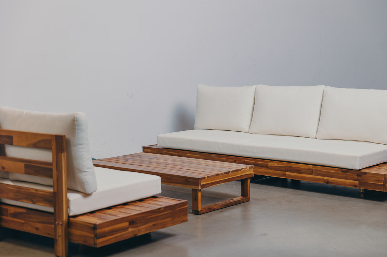 The Good Life Lounge