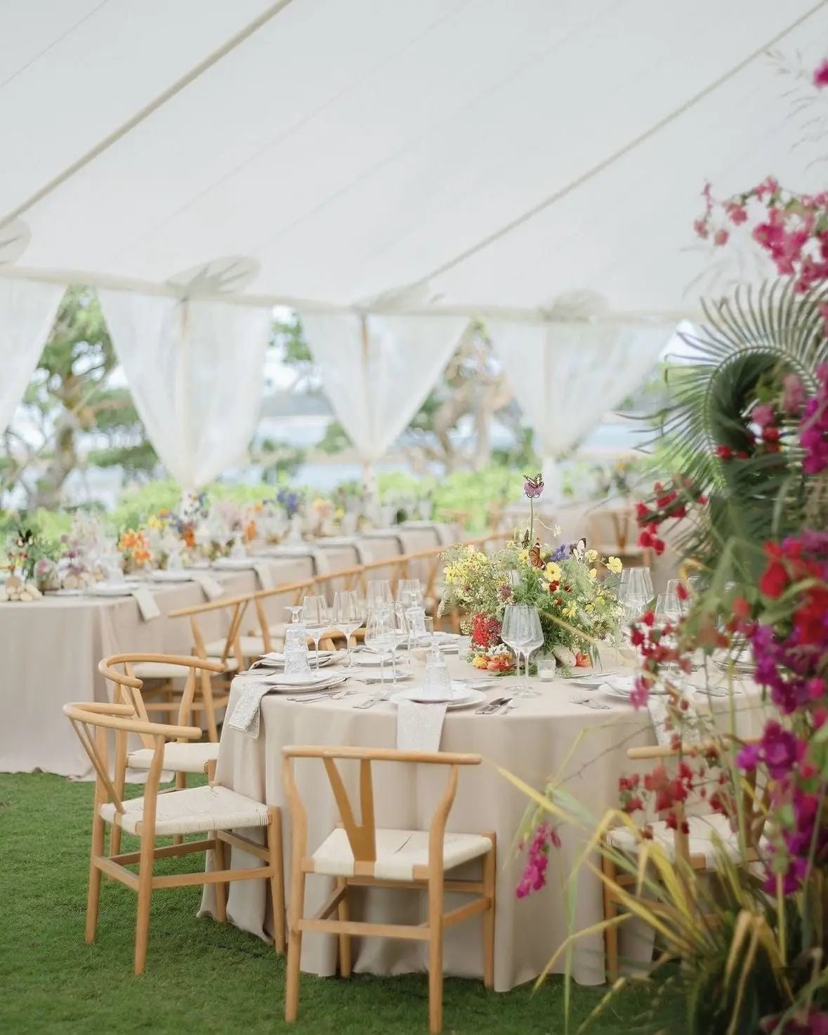 Wishbone Chairs - aufZEIT